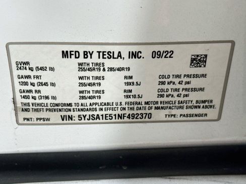 Used 2022 Tesla Model S AWD/4WD image 13