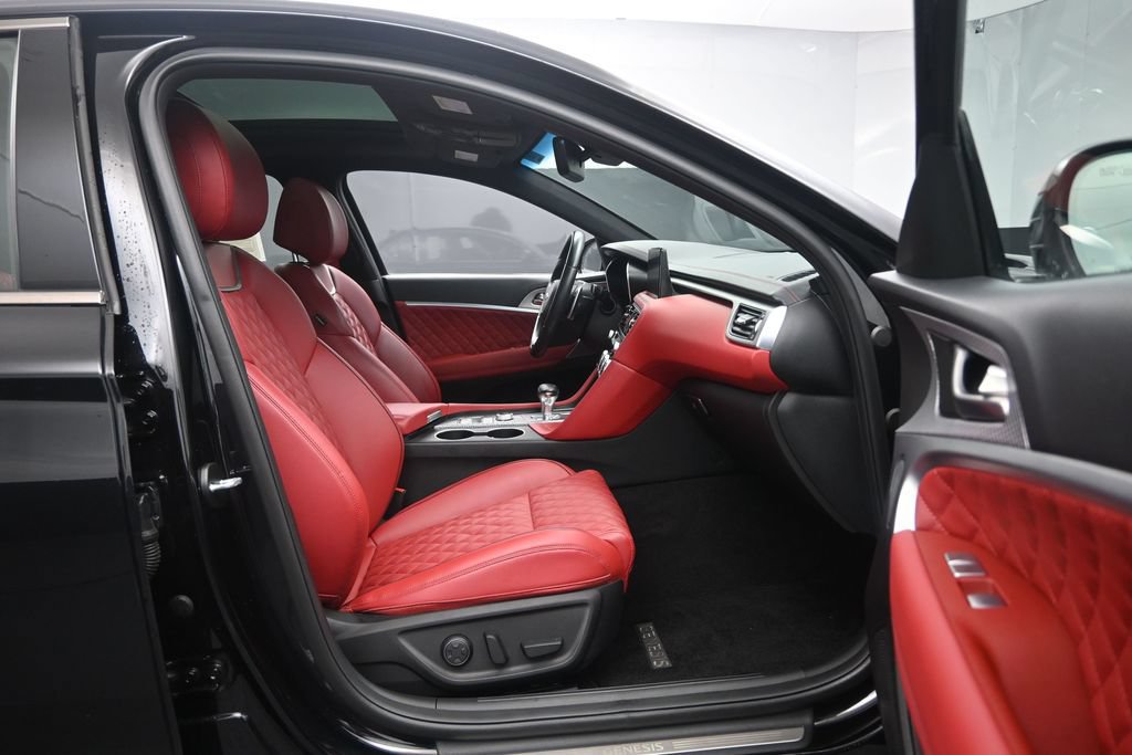 Used 2023 Genesis G70 3.3T w/ Sport Prestige Package AWD/4WD image 28