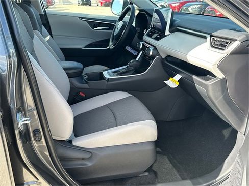 New 2025 Toyota RAV4 XLE image 10