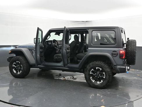 Used 2024 Jeep Wrangler Unlimited Rubicon 4xe image 57