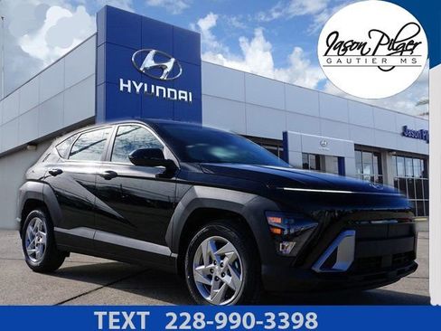 New 2026 Hyundai Kona SE FWD image 1