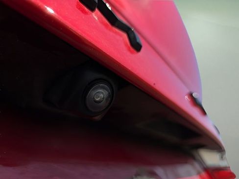 Used 2025 Toyota Camry SE w/ Convenience Package image 18