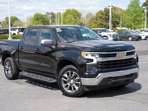 Used 2023 Chevrolet Silverado 1500 LT image 1