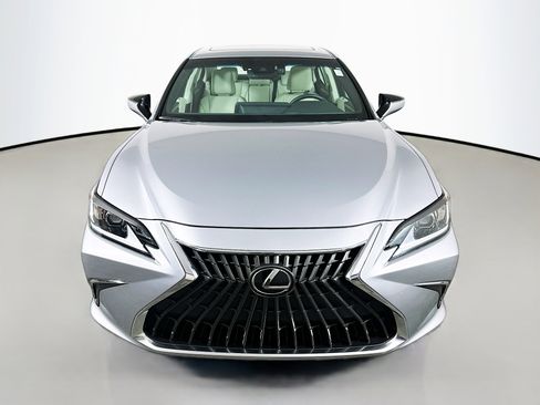 Certified 2025 Lexus ES 350 w/ Premium Package image 2