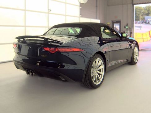 Used 2014 Jaguar F-TYPE Convertible RWD image 2