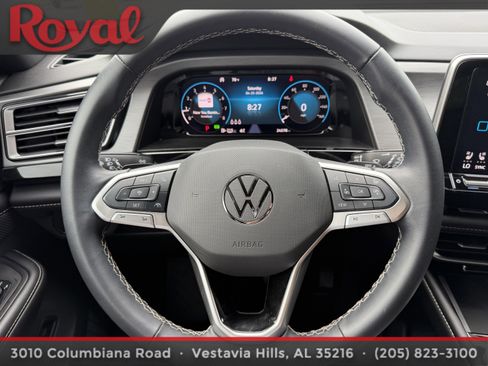 Certified 2024 Volkswagen Atlas Cross Sport SE w/ Black Wheel Package FWD image 18