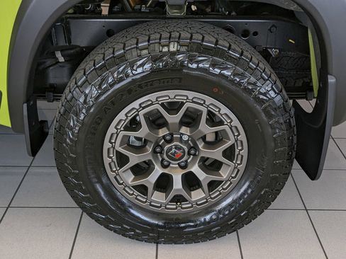 New 2026 Nissan Frontier PRO-4X w/ Pro Premium Package AWD/4WD image 7