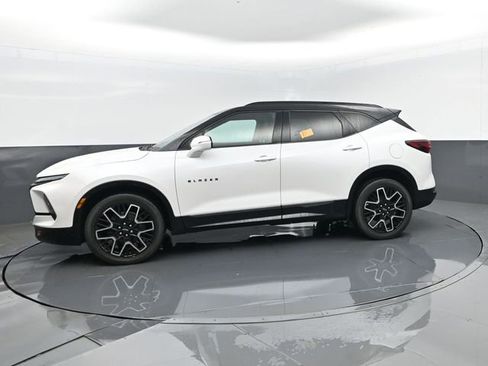 Used 2023 Chevrolet Blazer RS AWD/4WD image 5