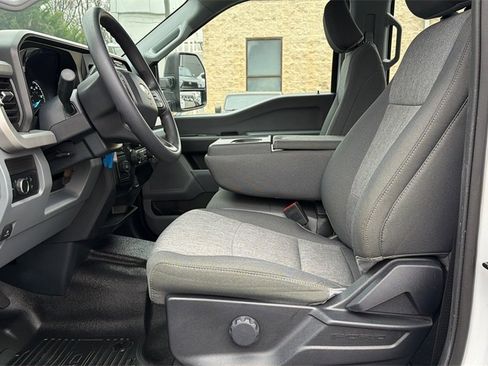 Used 2024 Ford F350 XL image 24