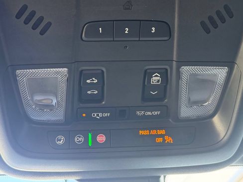 Used 2023 GMC Acadia Denali AWD/4WD image 37