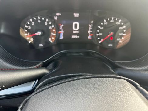 Used 2025 Jeep Compass Trailhawk AWD/4WD image 35