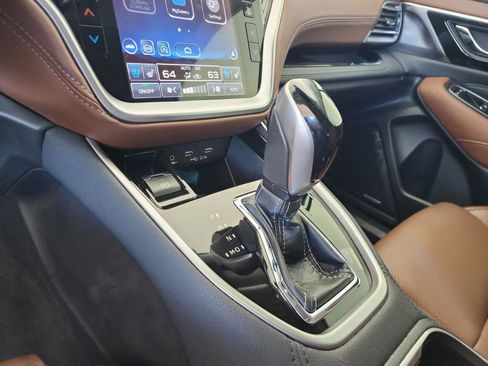 Used 2021 Subaru Outback Touring XT image 15