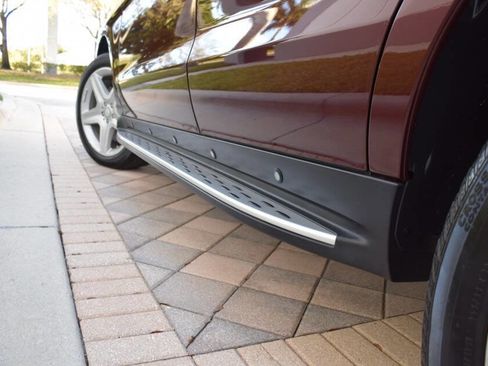 Used 2014 Mercedes-Benz ML 550 4MATIC image 34