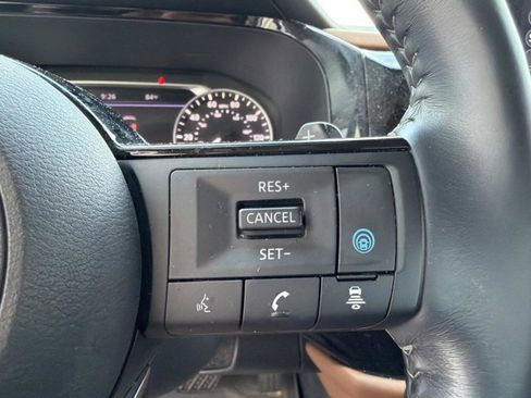 Used 2022 Nissan Pathfinder Platinum w/ Cargo Package AWD/4WD image 24