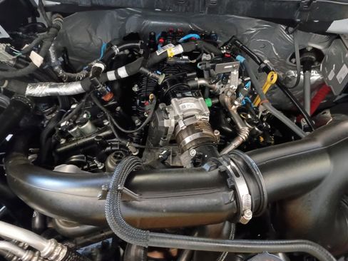 Used 2025 Ford F150 XLT w/ Equipment Group 302A MID image 20