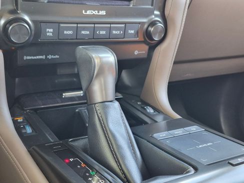 Used 2023 Lexus GX 460 Premium w/ Accessory Package AWD/4WD image 14