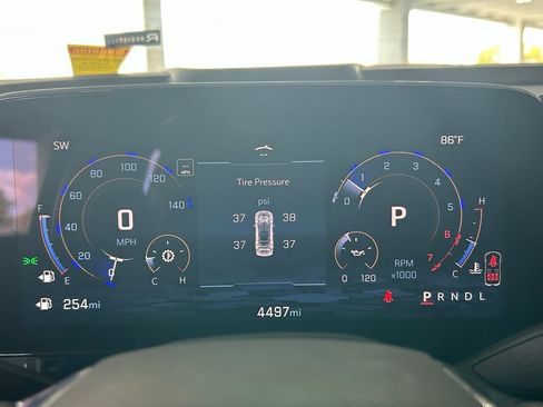 Used 2025 Chevrolet Tahoe LS image 30