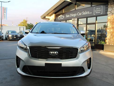 Used 2020 Kia Sorento LX FWD image 8