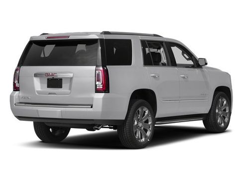 Used 2017 GMC Yukon Denali w/ Open Road Package AWD/4WD image 5