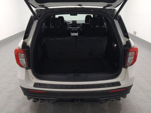 Used 2020 Ford Explorer ST w/ ST Street Pack AWD/4WD image 29