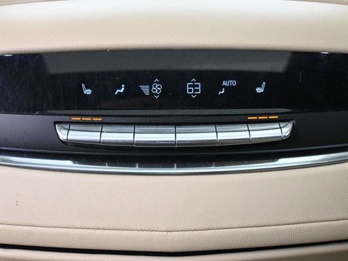 Used 2021 Cadillac Escalade Premium Luxury w/ Driver Assist Tech Package AWD/4WD image 23