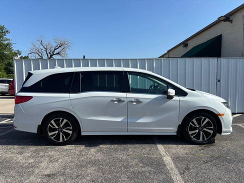 Used 2020 Honda Odyssey Elite image 7