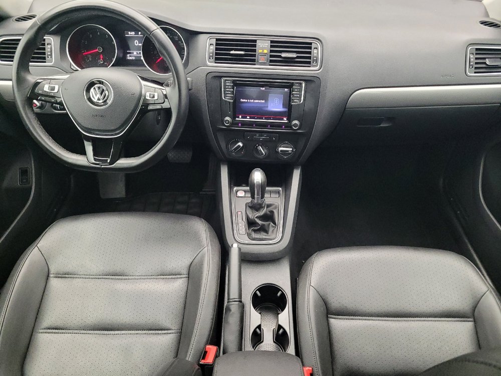 Used 2017 Volkswagen Jetta SE FWD image 22