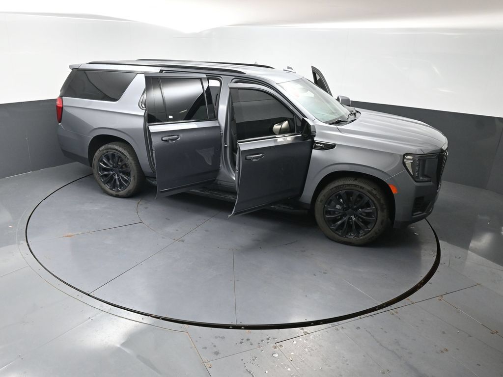 Used 2021 GMC Yukon XL Denali AWD/4WD image 62