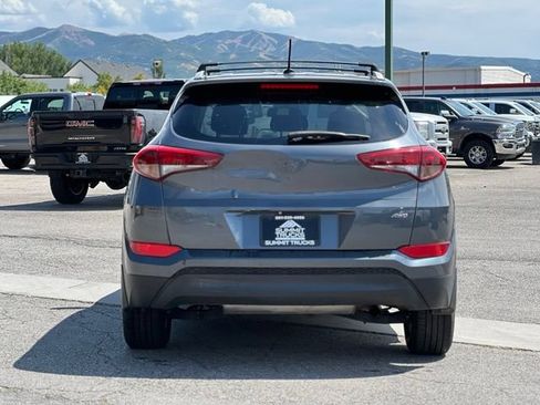Used 2017 Hyundai Tucson SE w/ SE Popular Package 02 AWD/4WD image 7