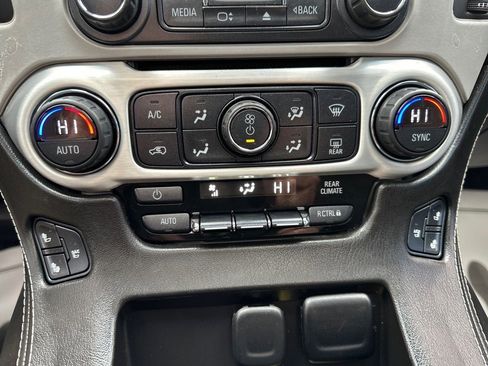 Used 2015 GMC Yukon SLT w/ Open Road Package image 19