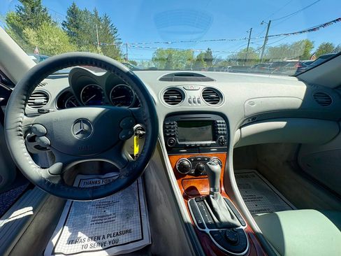 Used 2005 Mercedes-Benz SL 500 image 27