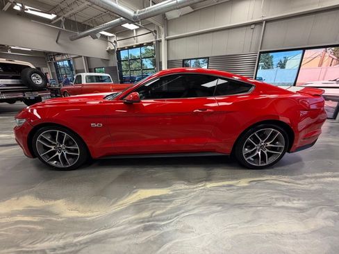 Used 2015 Ford Mustang GT Premium w/ Equipment Group 401A RWD image 33