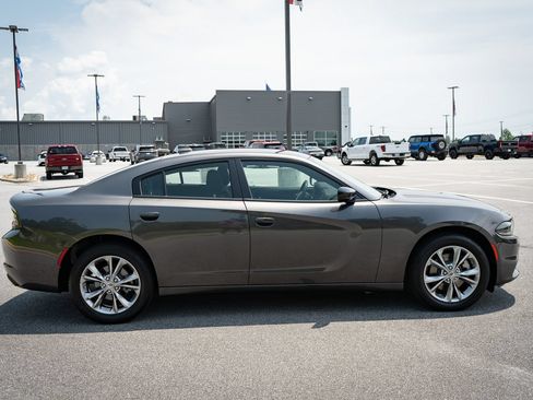 Used 2023 Dodge Charger SXT AWD/4WD image 11
