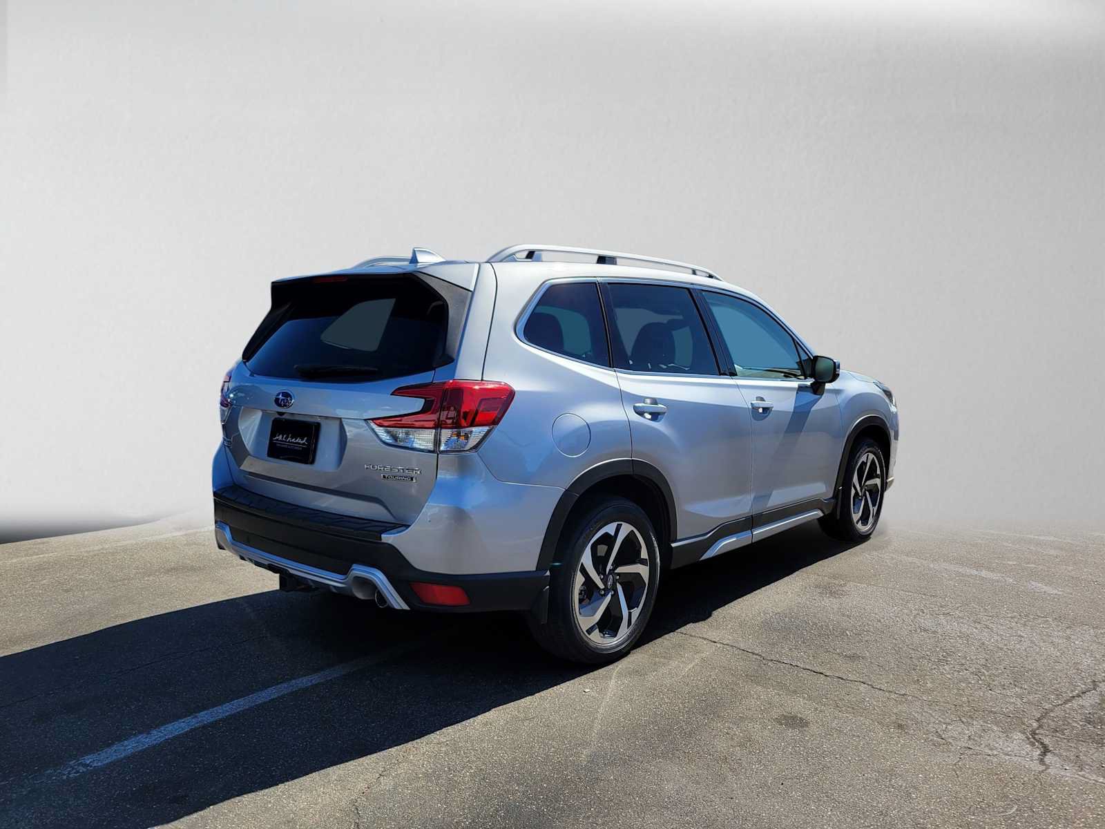 Certified 2023 Subaru Forester Touring w/ Popular Package #2 AWD/4WD image 3