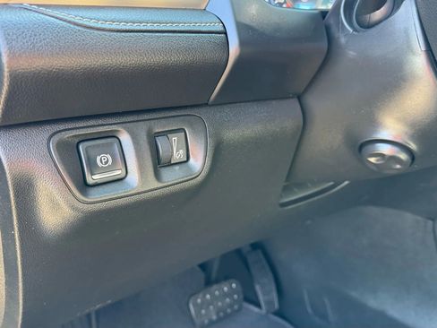 Used 2017 GMC Acadia Denali image 19