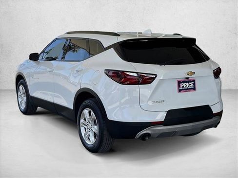 Used 2022 Chevrolet Blazer LT FWD image 3