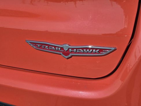 Certified 2018 Jeep Compass Trailhawk w/ Navigation Group image 36