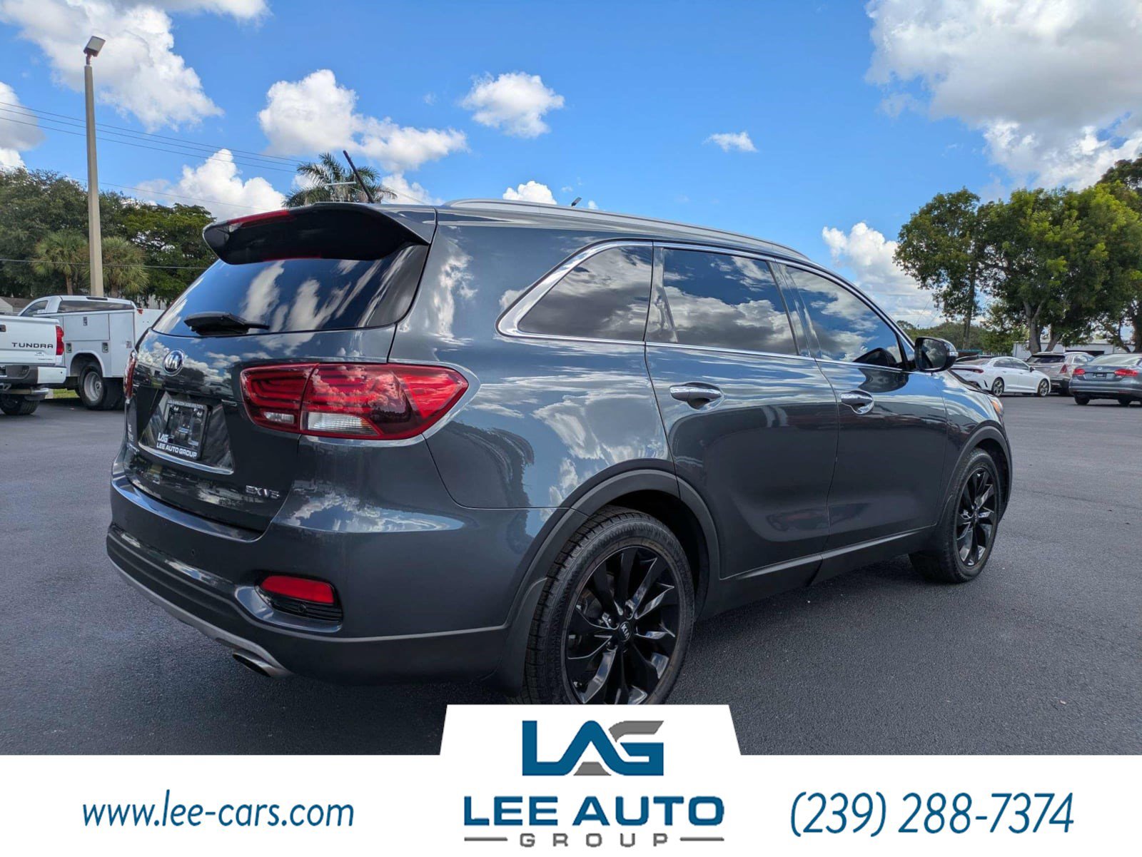 Used 2020 Kia Sorento EX FWD image 3