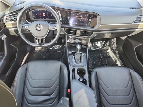 Used 2019 Volkswagen Jetta SEL Premium FWD image 18