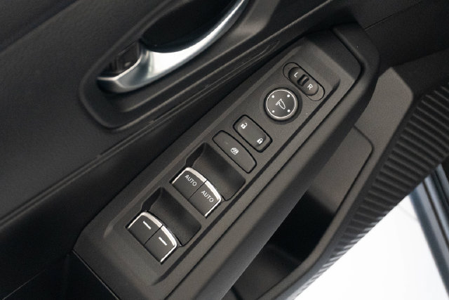 Certified 2025 Honda Accord LX image 5