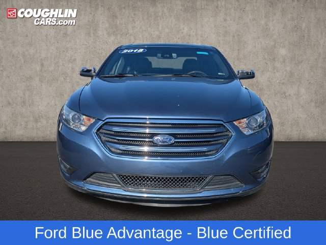 Used 2018 Ford Taurus Limited AWD/4WD image 3