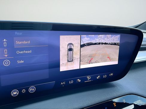 Used 2025 Buick Enclave Preferred FWD image 13