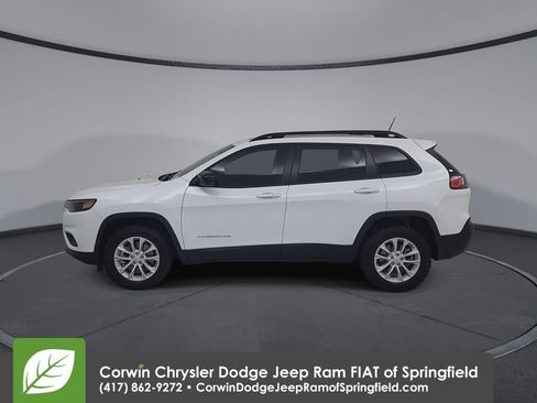 Certified 2022 Jeep Cherokee Latitude Lux w/ Sun & Sound Group AWD/4WD image 9