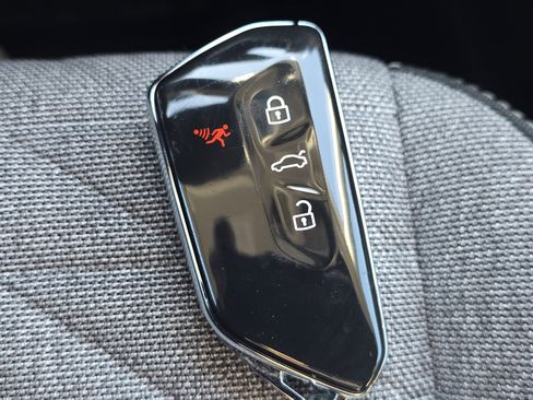 New 2026 Volkswagen Tiguan S image 27