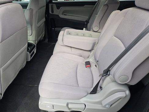Used 2024 Honda Odyssey EX image 27