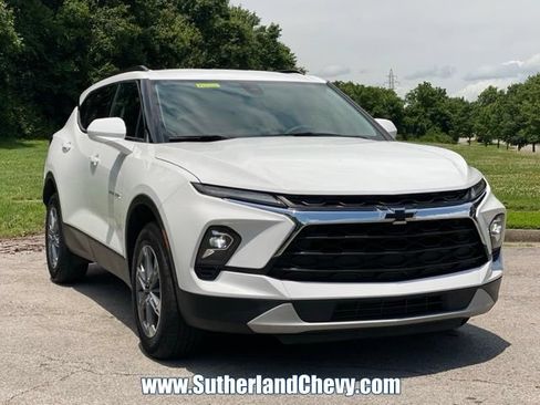 Used 2024 Chevrolet Blazer LT w/ Convenience Package FWD image 9