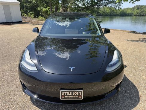Used 2019 Tesla Model 3 Long Range RWD image 8