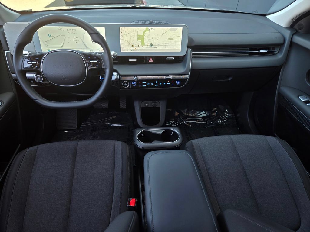 Used 2024 Hyundai Ioniq 5 SE RWD image 15