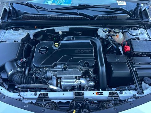 Used 2024 Chevrolet Malibu LT image 23