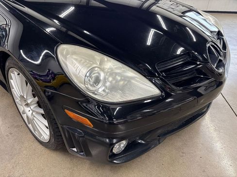 Used 2005 Mercedes-Benz SLK 55 AMG image 33
